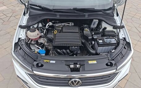 Volkswagen Polo VI (EU Market), 2021 год, 1 695 000 рублей, 33 фотография