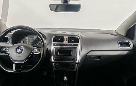 Volkswagen Polo VI (EU Market), 2017 год, 1 199 000 рублей, 7 фотография