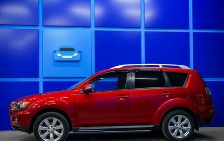Mitsubishi Outlander III рестайлинг 3, 2010 год, 950 000 рублей, 3 фотография