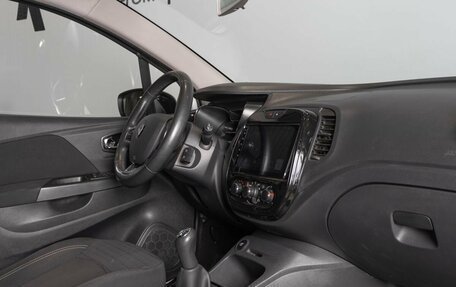 Renault Kaptur I рестайлинг, 2017 год, 1 060 000 рублей, 7 фотография