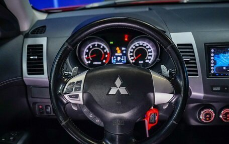Mitsubishi Outlander III рестайлинг 3, 2010 год, 950 000 рублей, 23 фотография