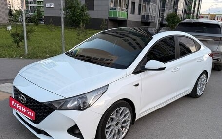 Hyundai Solaris II рестайлинг, 2020 год, 1 340 000 рублей, 2 фотография