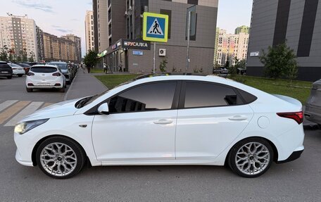 Hyundai Solaris II рестайлинг, 2020 год, 1 340 000 рублей, 16 фотография