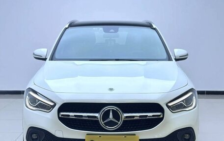 Mercedes-Benz GLA, 2023 год, 2 190 000 рублей, 2 фотография