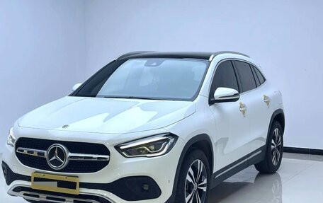 Mercedes-Benz GLA, 2023 год, 2 190 000 рублей, 3 фотография