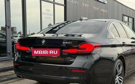 BMW 5 серия, 2021 год, 3 600 000 рублей, 8 фотография