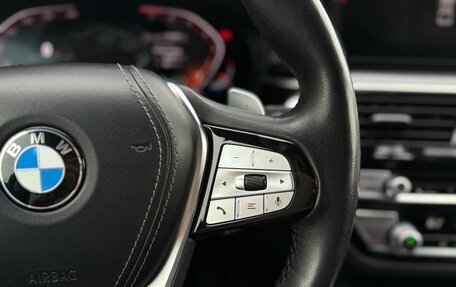 BMW 5 серия, 2021 год, 3 600 000 рублей, 28 фотография