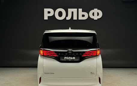 Toyota Alphard, 2024 год, 12 400 000 рублей, 4 фотография