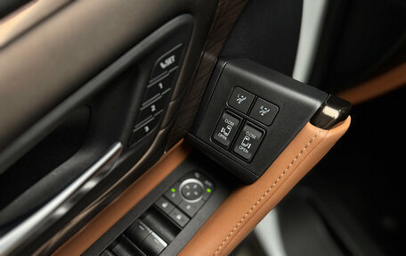 Toyota Alphard, 2024 год, 12 400 000 рублей, 15 фотография
