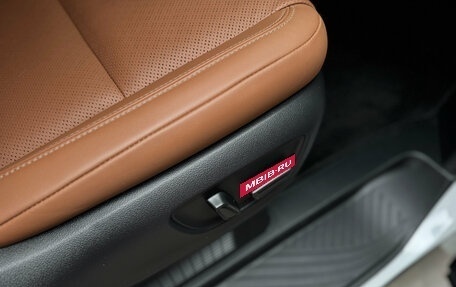 Toyota Alphard, 2024 год, 12 400 000 рублей, 28 фотография