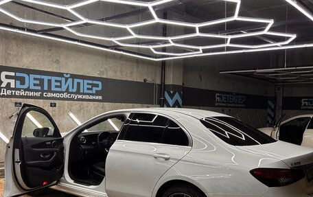 Mercedes-Benz E-Класс, 2021 год, 4 999 000 рублей, 4 фотография
