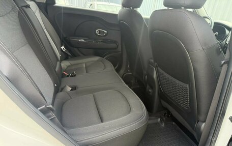 KIA Soul II рестайлинг, 2017 год, 1 575 000 рублей, 20 фотография