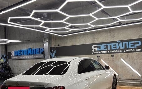 Mercedes-Benz E-Класс, 2021 год, 4 999 000 рублей, 6 фотография