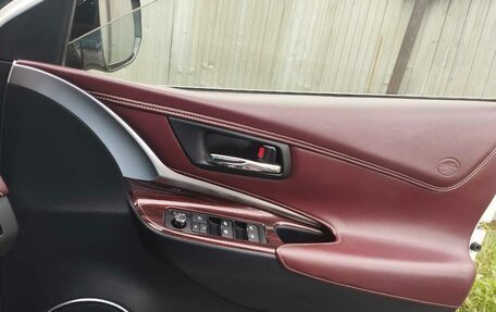 Toyota Harrier, 2017 год, 2 600 000 рублей, 8 фотография