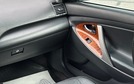 Toyota Camry, 2010 год, 890 000 рублей, 7 фотография