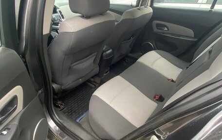 Chevrolet Cruze II, 2009 год, 540 000 рублей, 6 фотография