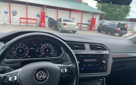 Volkswagen Tiguan II, 2018 год, 2 500 000 рублей, 7 фотография