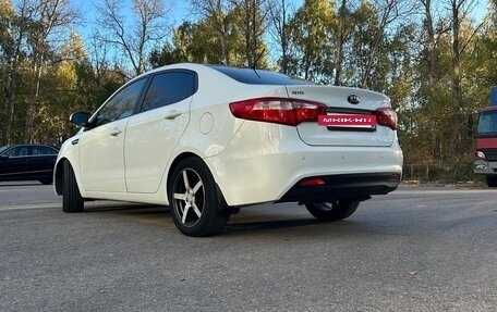 KIA Rio III рестайлинг, 2015 год, 1 050 000 рублей, 12 фотография