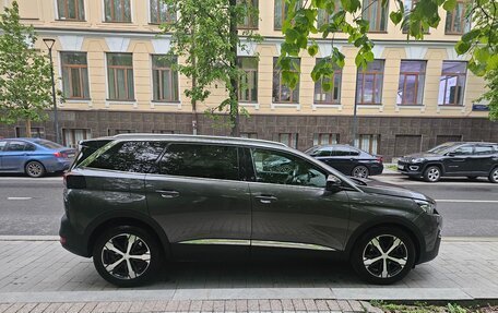 Peugeot 5008 II, 2018 год, 2 600 000 рублей, 6 фотография