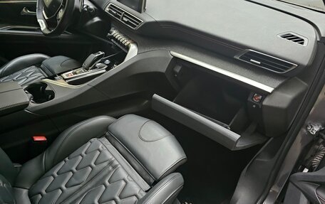 Peugeot 5008 II, 2018 год, 2 600 000 рублей, 17 фотография