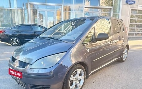 Mitsubishi Colt VI рестайлинг, 2006 год, 389 000 рублей, 2 фотография