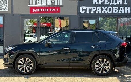 Toyota RAV4, 2020 год, 3 850 000 рублей, 7 фотография