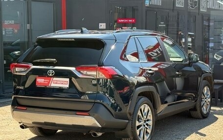 Toyota RAV4, 2020 год, 3 850 000 рублей, 12 фотография