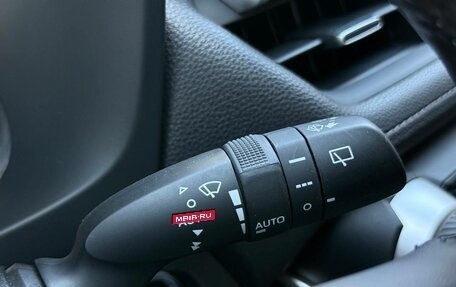 Toyota RAV4, 2020 год, 3 850 000 рублей, 28 фотография