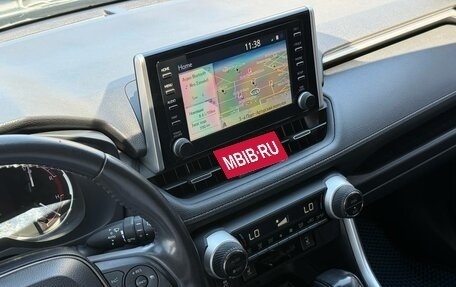 Toyota RAV4, 2020 год, 3 850 000 рублей, 18 фотография