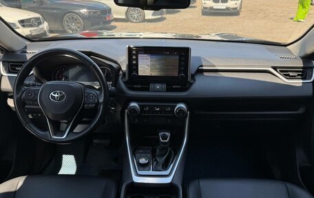 Toyota RAV4, 2020 год, 3 850 000 рублей, 32 фотография