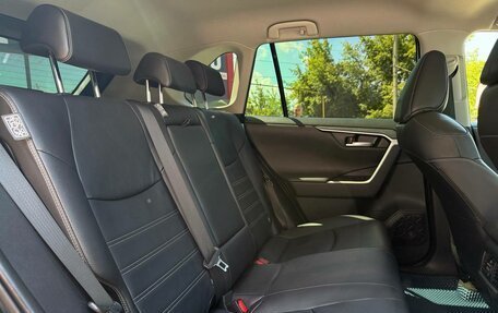 Toyota RAV4, 2020 год, 3 850 000 рублей, 40 фотография