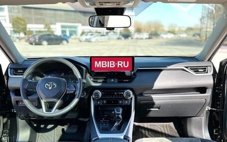 Toyota RAV4, 2024 год, 3 464 000 рублей, 14 фотография