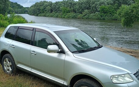 Volkswagen Touareg III, 2004 год, 950 000 рублей, 3 фотография