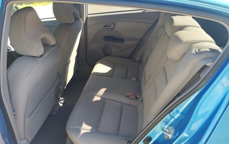 Honda Insight II рестайлинг, 2009 год, 830 000 рублей, 4 фотография