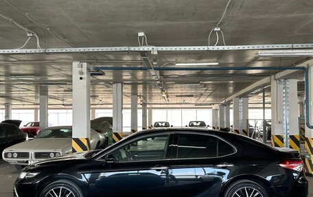 Toyota Camry, 2023 год, 3 090 000 рублей, 3 фотография