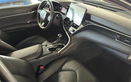 Toyota Camry, 2023 год, 3 090 000 рублей, 9 фотография