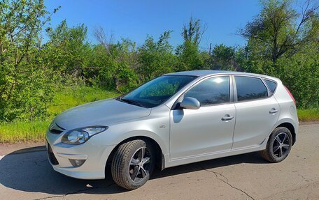 Hyundai i30 I, 2011 год, 820 000 рублей, 2 фотография