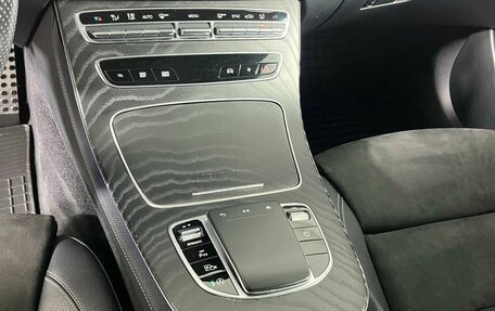 Mercedes-Benz E-Класс, 2020 год, 4 099 000 рублей, 21 фотография