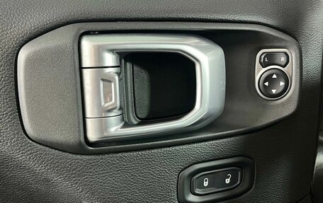 Jeep Wrangler, 2020 год, 4 949 000 рублей, 23 фотография