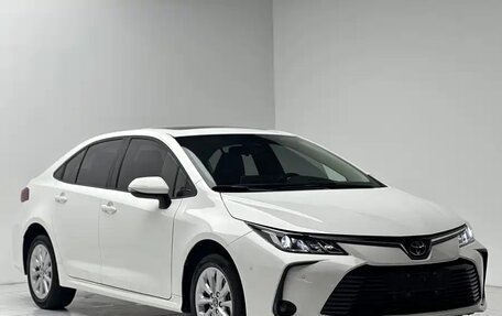 Toyota Corolla, 2022 год, 1 650 000 рублей, 3 фотография