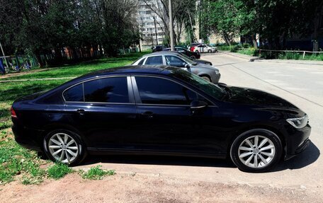 Volkswagen Passat B8 рестайлинг, 2016 год, 1 600 000 рублей, 4 фотография