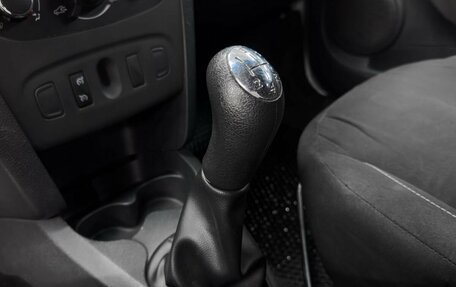 Renault Sandero II рестайлинг, 2017 год, 1 049 900 рублей, 15 фотография
