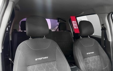 Renault Sandero II рестайлинг, 2017 год, 1 049 900 рублей, 17 фотография
