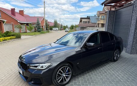 BMW 5 серия, 2021 год, 4 590 000 рублей, 3 фотография