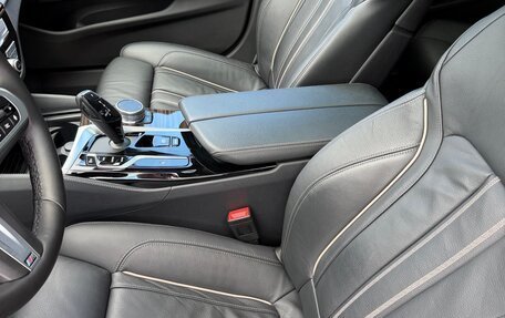 BMW 5 серия, 2021 год, 4 590 000 рублей, 27 фотография