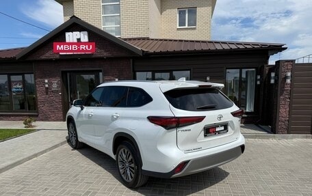 Toyota Highlander, 2026 год, 5 300 000 рублей, 4 фотография