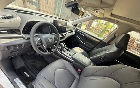 Toyota Highlander, 2026 год, 5 300 000 рублей, 7 фотография