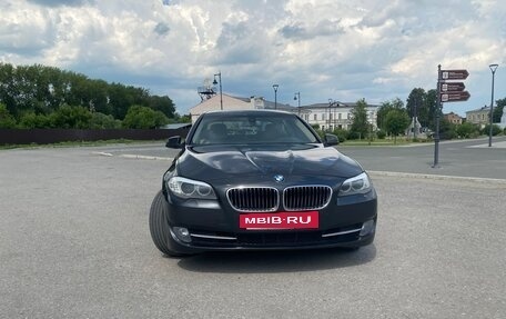 BMW 5 серия, 2011 год, 1 650 000 рублей, 6 фотография