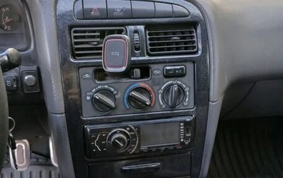 Toyota Avensis III рестайлинг, 2000 год, 145 000 рублей, 1 фотография
