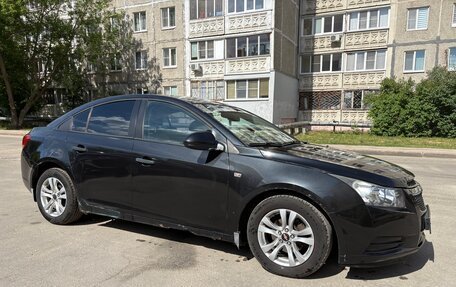 Chevrolet Cruze II, 2011 год, 500 000 рублей, 5 фотография